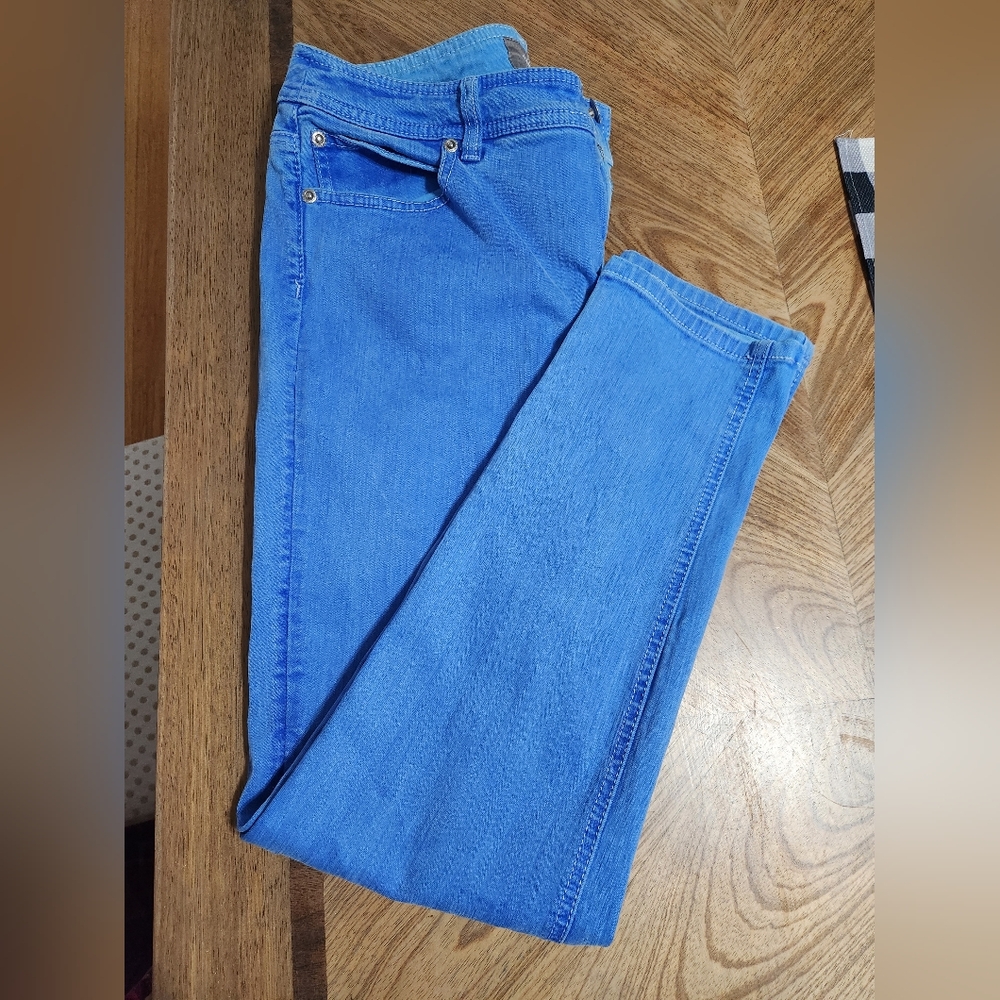 So Slimming by Chicos Sailor Blue Jeans Cropped 1